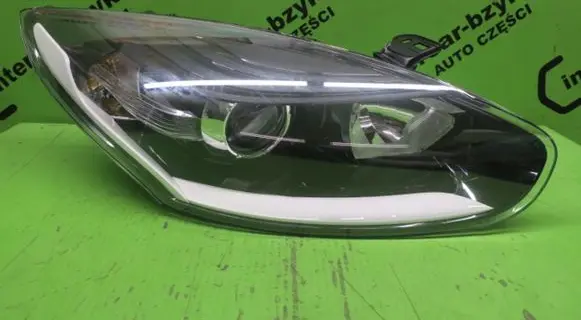 Renault Megane III Headlight/headlamp