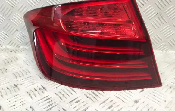 BMW 5 F10 F11 Rear/tail lights 184080