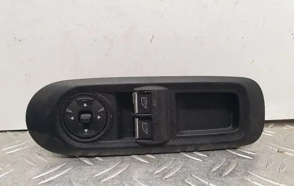 Ford S-MAX Electric window control switch 7S7T14A132CB