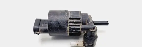 Renault Laguna I Windscreen/windshield washer pump 7700821782