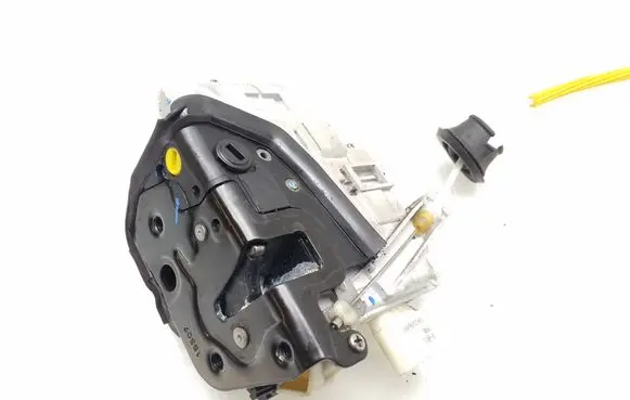 Seat Exeo (3R) Rear door lock 8E0939015
