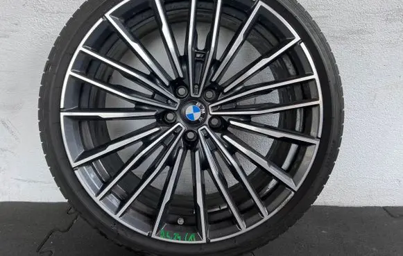 BMW 8 G14 R20 alloy rim 8072025