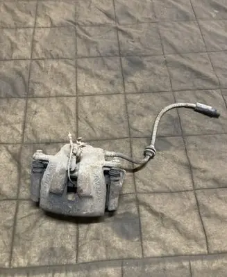 Citroen C8 Front brake caliper