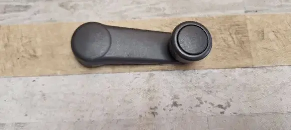 Ford Galaxy Front door window winding handle 