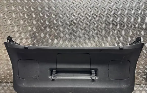 Opel Grandland X Tailgate trim YP00036177