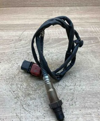Volkswagen Touareg I Lambda probe sensor 059906262 0281004038