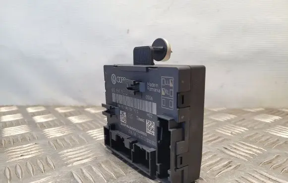 Audi Q5 SQ5 Door control unit/module 8K0959792Q