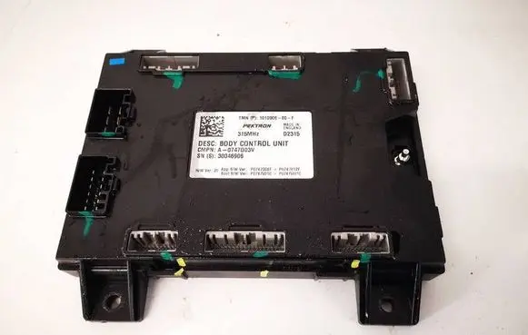 Tesla Model S Comfort/convenience module 101090600F