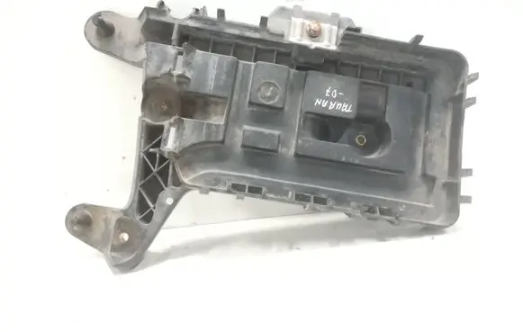 Volkswagen Touran I Battery box tray 1K0915333B