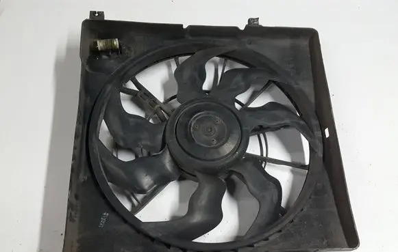 Hyundai Tucson TL Electric radiator cooling fan 