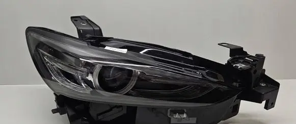 Mazda 6 Headlight/headlamp GRF5-51030 MAZ003