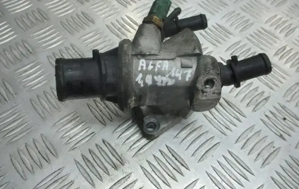 Alfa Romeo 147 Thermostat housing 