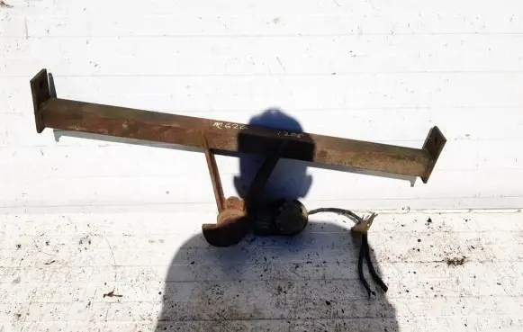 Mazda 626 Tow bar set 