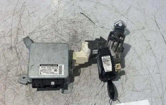 Engine ECU kit and lock set