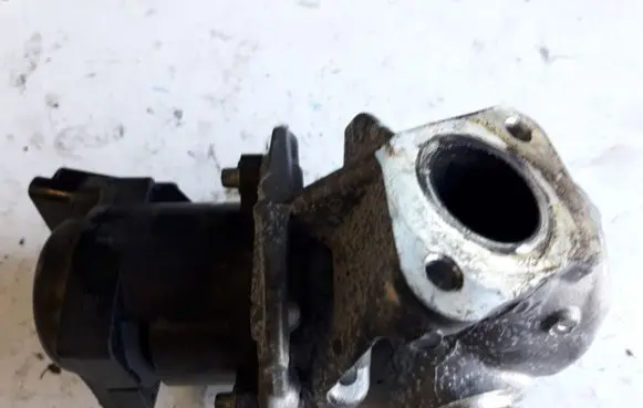 Citroen C5 EGR valve 9672880080