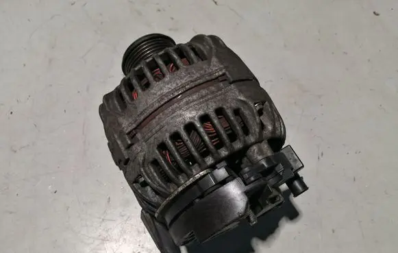 Audi A3 S3 8P Generator/alternator 06F903023F 0124525091