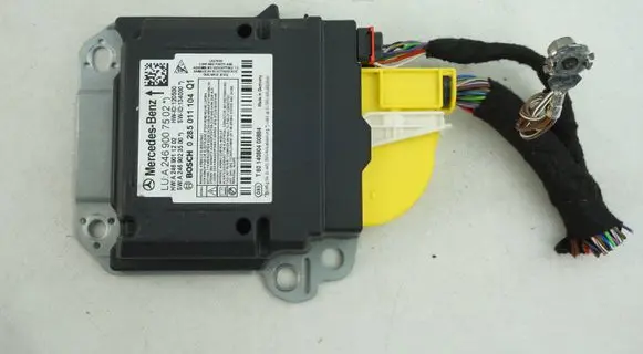 Mercedes-Benz B W246 W242 Airbag control unit/module A2469007502 A2469011202 A2469023500