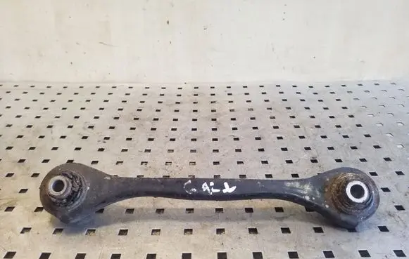 Rear control arm
