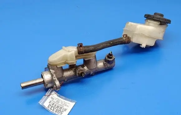 Honda Civic Master brake cylinder