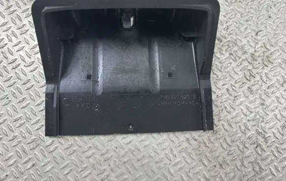 Volkswagen Sharan Tailgate/boot lid lock trim 7N0827520B