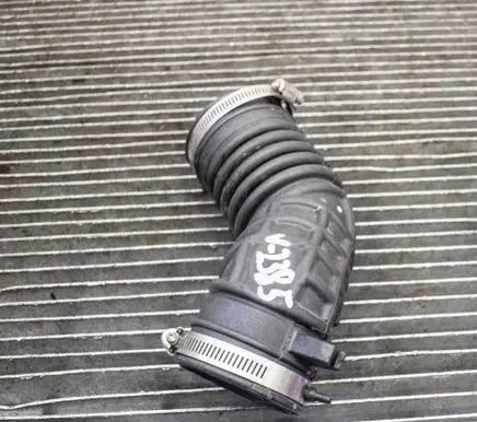 Nissan Juke I F15 Air intake duct part