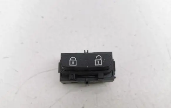 Volvo S80 Central locking switch button 