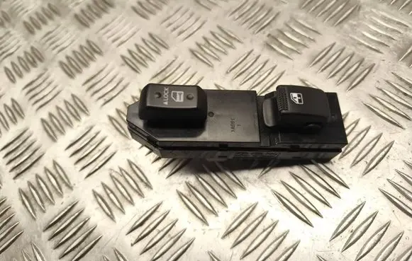 Hyundai Tucson JM Electric window control switch 