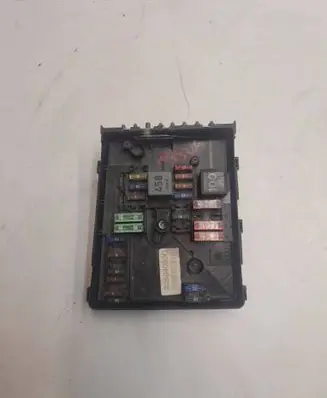 Volkswagen Golf Plus Fuse module 1K0937125A