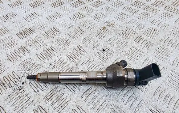 Mini Cooper Countryman R60 Fuel injector 0445110599 8515060