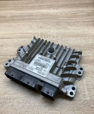 Renault Sandero I Engine control unit/module ECU 237100703R 237101862R
