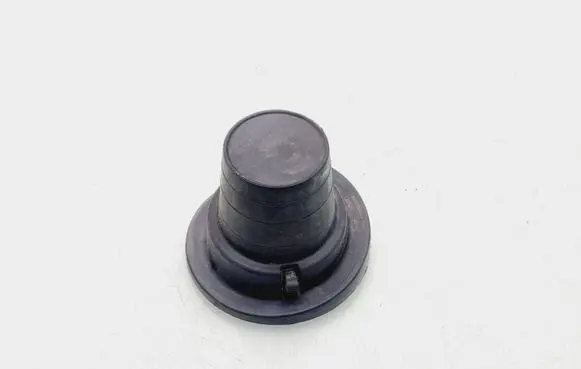 Citroen Berlingo Rear coil spring rubber mount 9670352480