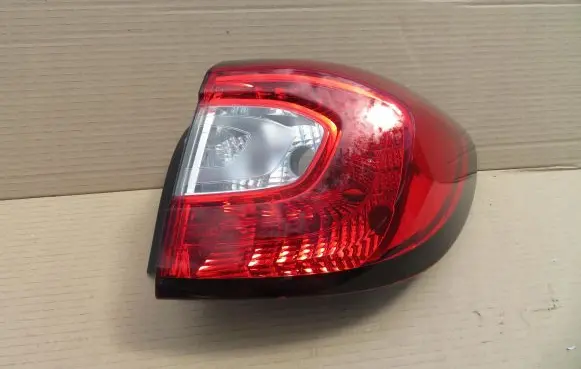Renault Captur Rear/tail lights 265557367R
