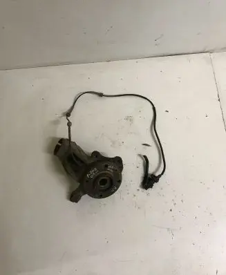 Peugeot 207 Front wheel hub
