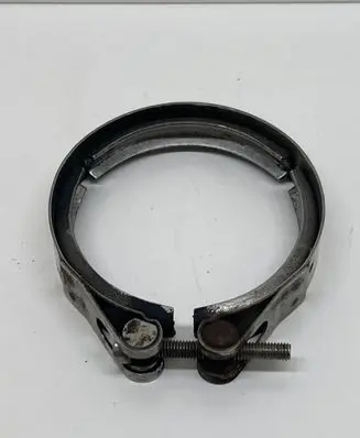 Volvo XC60 Muffler pipe connector clamp 31219900