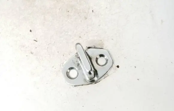 Volkswagen Golf V Front door lock loop/hook striker 3c0837033