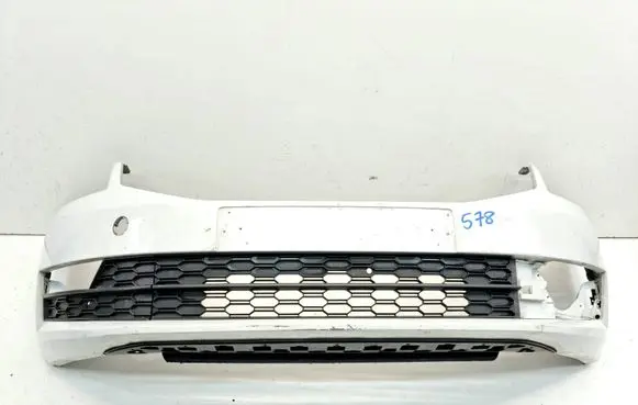 Skoda Octavia Mk3 (5E) Front bumper 5E0807221N