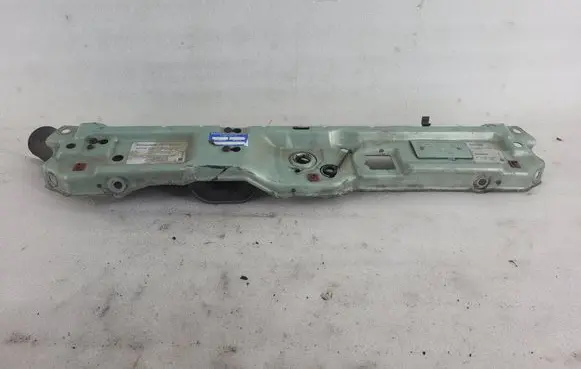 Top upper radiator support slam panel