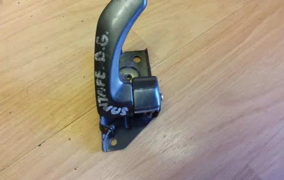 Hyundai Santa Fe Rear door interior handle