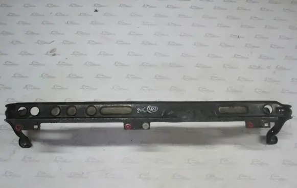 Ford Kuga I Quarter panel pressure vent 8A2970