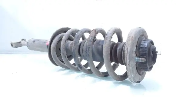 Front shock absorber with coil spring