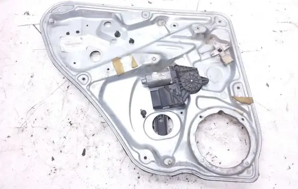 Skoda Superb B5 (3U) Rear door window regulator with motor 3U5839751L