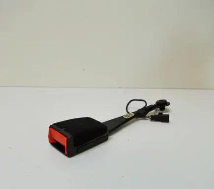 Chevrolet Camaro Front seatbelt buckle 84028030