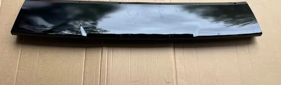 Front bumper lip