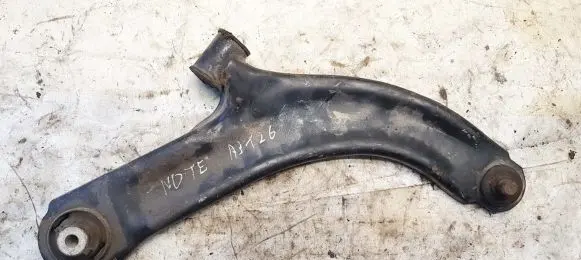 Nissan Note (E11) Front lower control arm/wishbone
