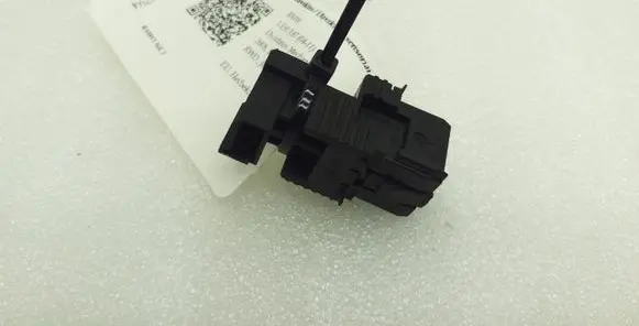 BMW 1 E81 E87 Brake pedal sensor switch 6967601