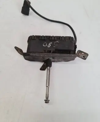 Volvo S80 Headlight wiper motor 
