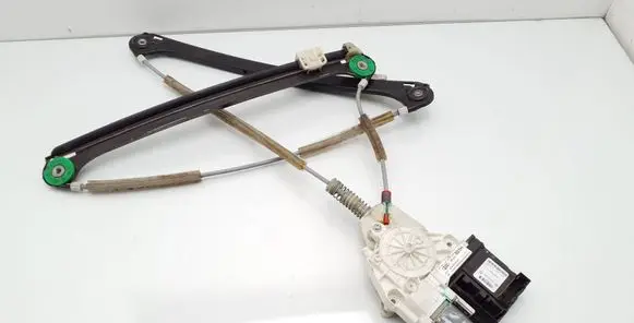 Audi A3 S3 8P Front door window regulator with motor 8P0959801H S006060013C