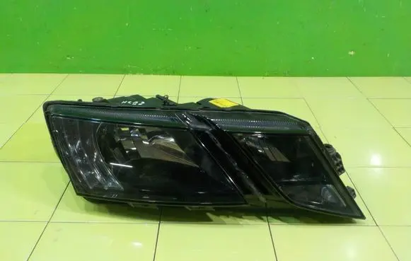 Skoda Octavia Mk3 (5E) Headlight/headlamp 5E2941016C
