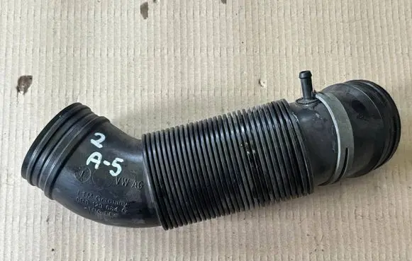 Seat Altea Air intake hose/pipe 6R0129684C