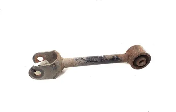 Lexus IS 220D-250-350 Rear control arm 48770-30080